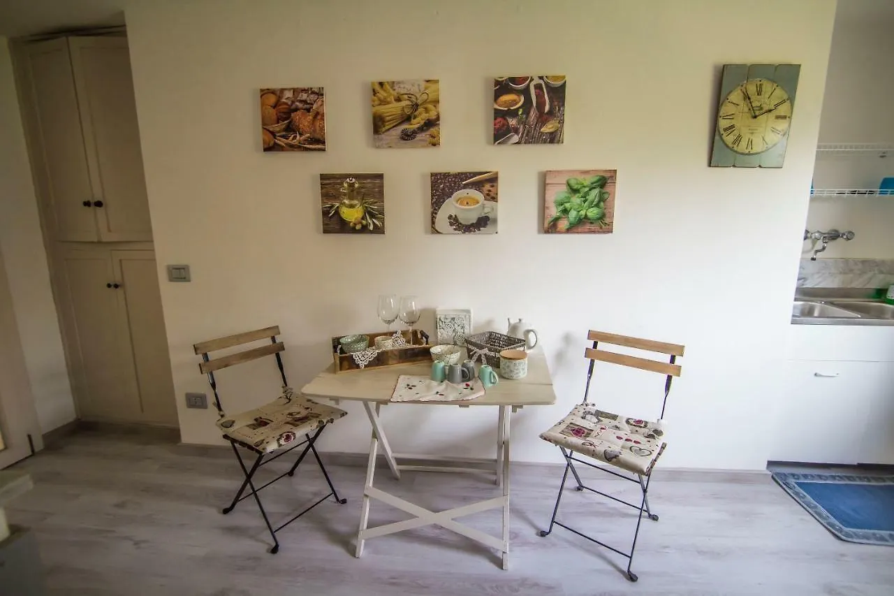 Casa Castello Apartment Salo